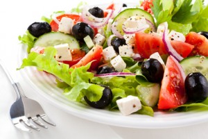 Vegetable salad with cheese
